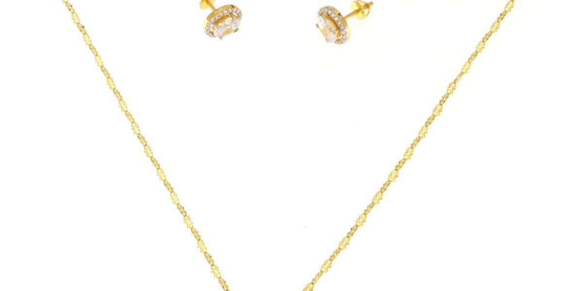 "Glistening Elegance: Discover the Allure of Gold Jewellers"