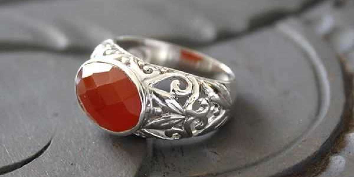 Carnelian: The Stone of Ambition and Creativity