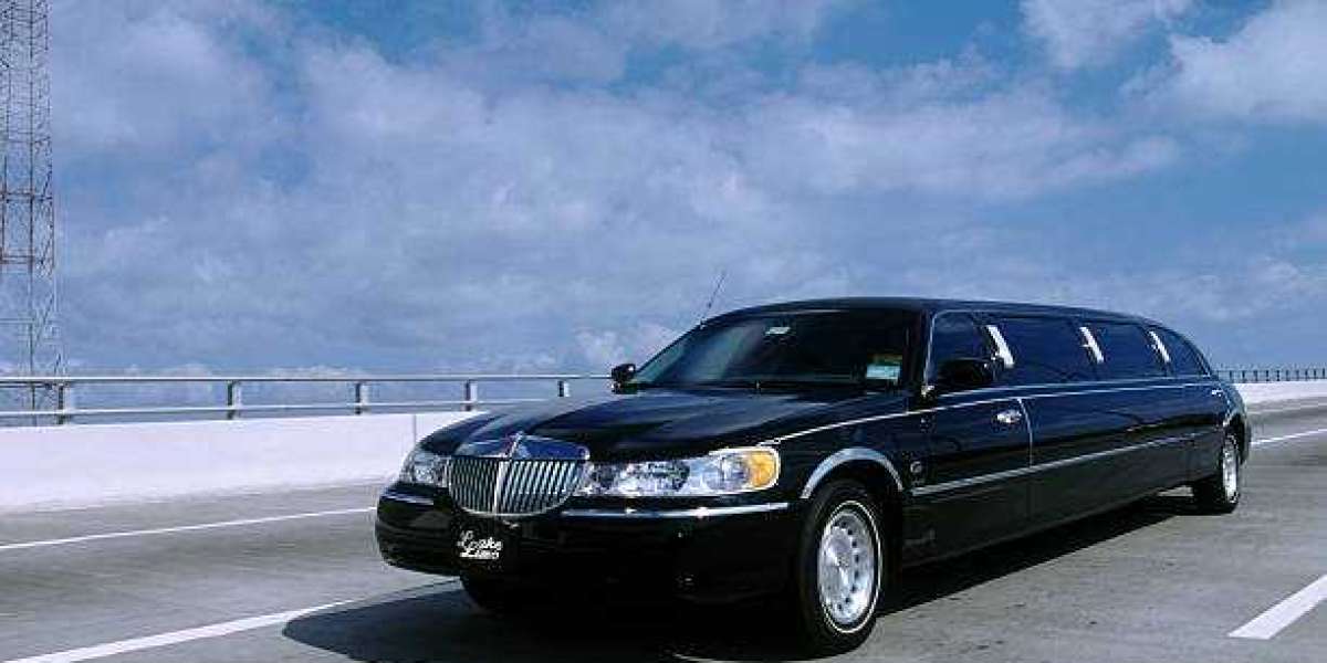 Roslyn Limousine Luxury, Comfort, and Style